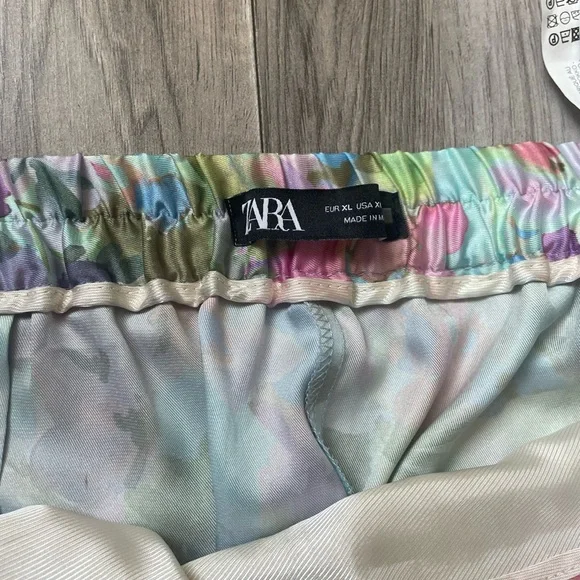 Zara Green and Blue Floral Pants - Picture 3 of 5